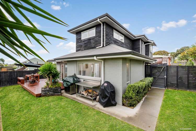 5a Bradbury Road Botany Downs_17