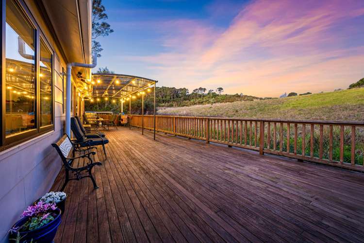 19 Napuka Road Henderson Valley_21