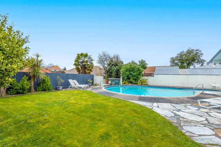 7 Buxton Street Stoke_15