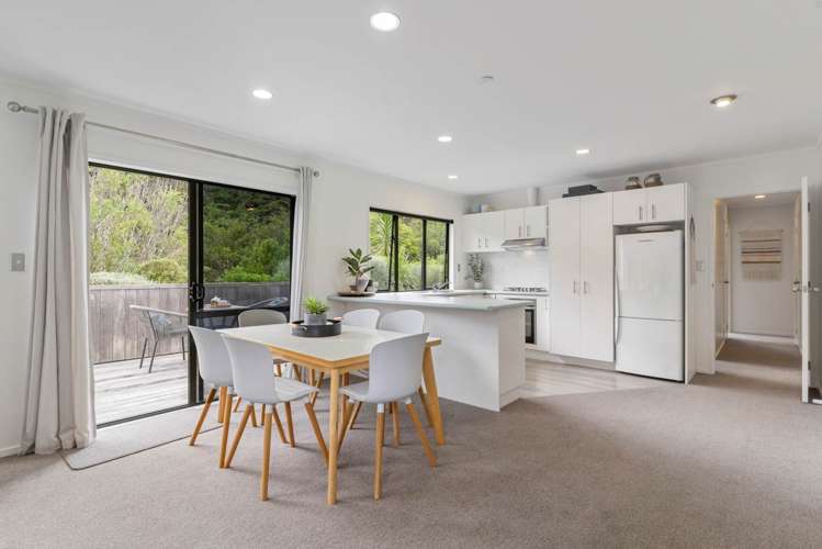 2/136 Lynn Road Bayview_6