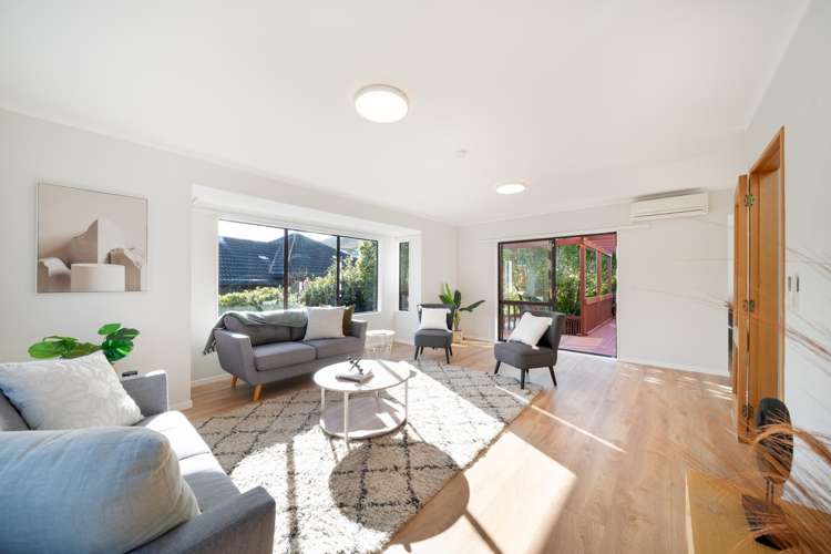 12 Longmont Terrace Churton Park_1