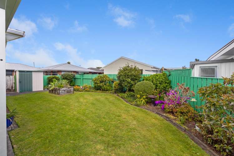 2/42 Sanders Avenue Westown_19