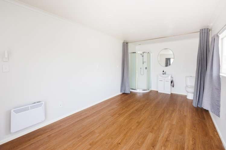 10 Battersea Place Roslyn_17