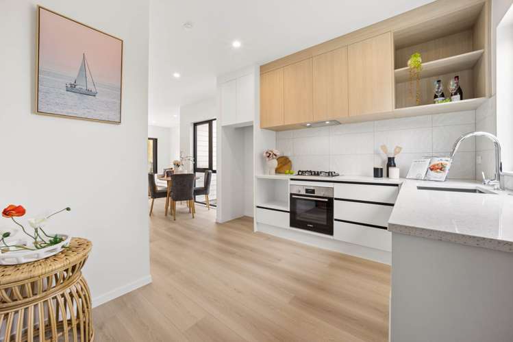Lots 2-5/48 Kelwyn Road Kelston_3