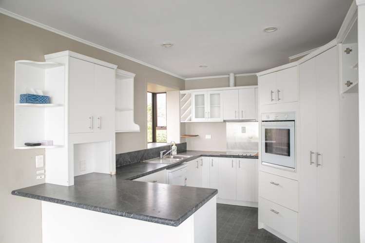 14 Marine Parade Bluff_9