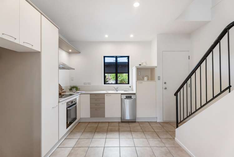 21/24 Norrie Avenue Mount Albert_7