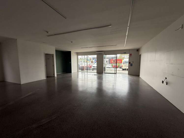 49 Main Road Kumeu_2