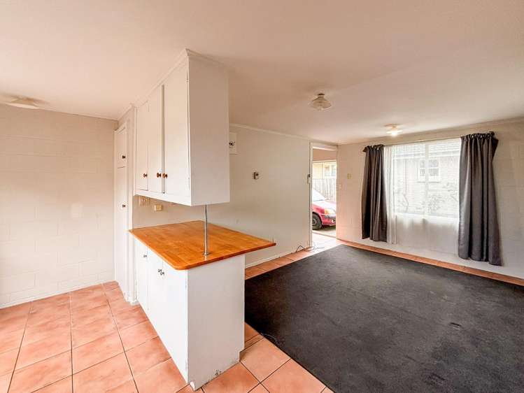 1/21 Olliviers Road Phillipstown_3