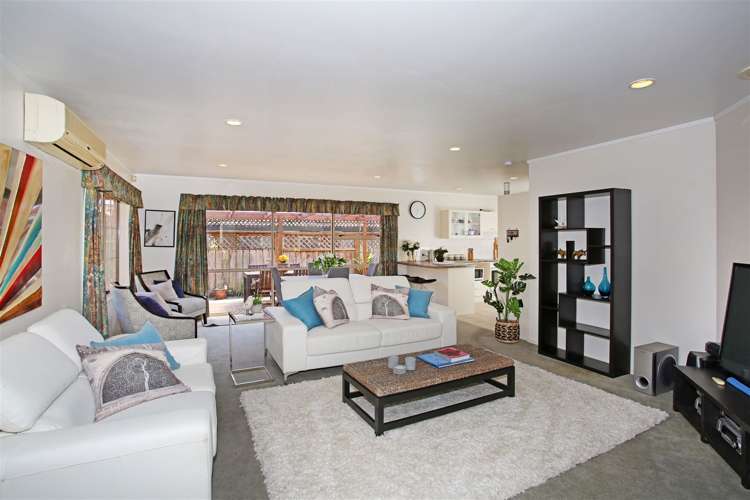 35a Youngs Road Papakura_10