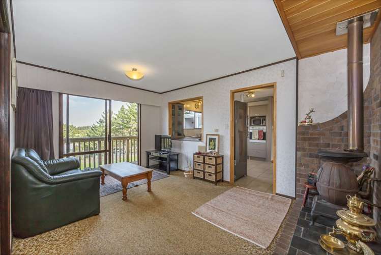 583 Ridge Road Riverhead_6