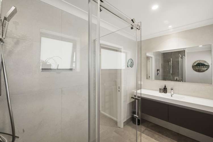 30 Thirteenth Avenue Avenues_21