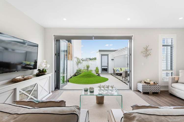 186 Seventh View Avenue Beachlands_5