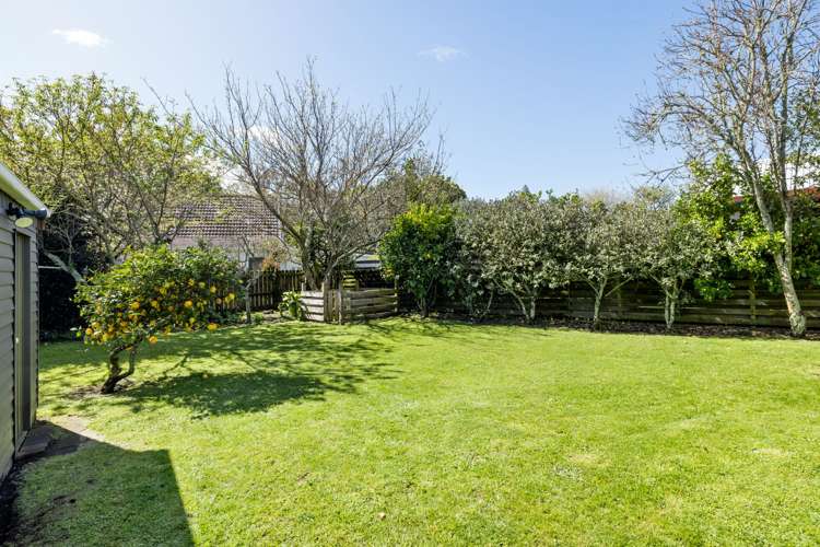 12 Goldsmith Street Leamington_19