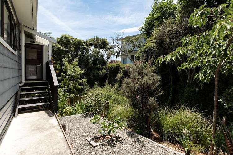 1/3 The Ridgeway Enner Glynn_13