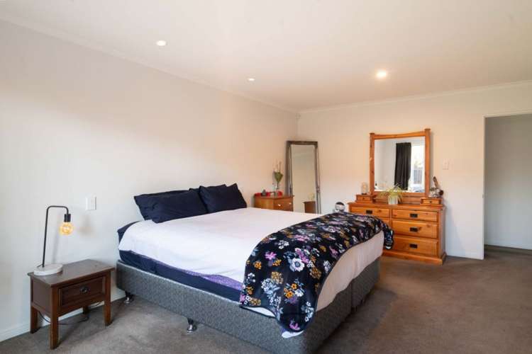 61 Bibiana Street Aidanfield_16