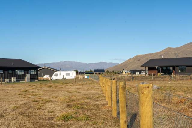 13 Tussock Crescent Twizel_3