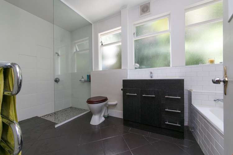 44 Kohu Road Titirangi_17