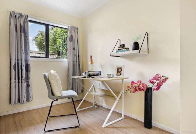 2/4 Sovereign Place Glenfield_3