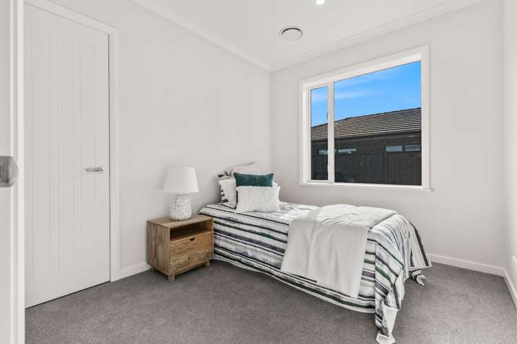 76 Parish Drive Wainui_19