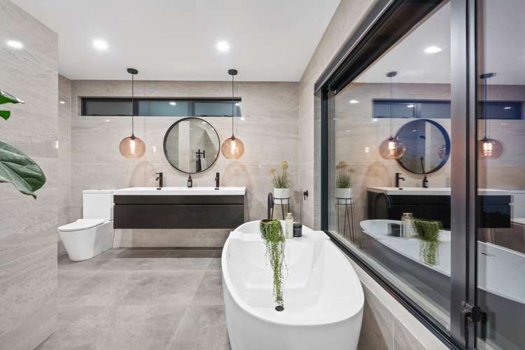 175 Sandspit Road Cockle Bay_25