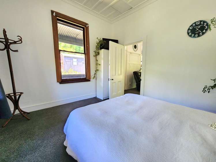 28 Ross Street Dunollie_15