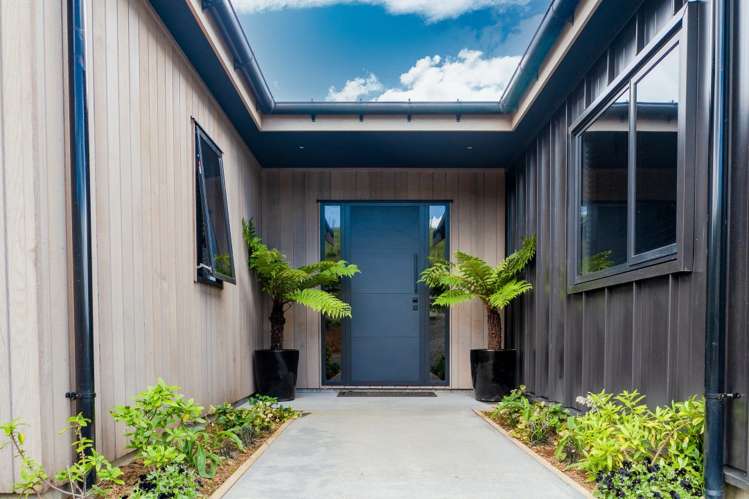 33 Tiwarawara Lane Puketotara_5