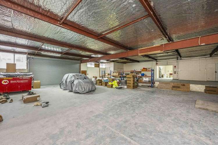 10-12 Heremai Street Henderson_8