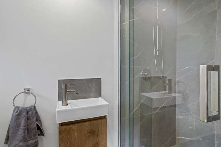 5 Holmcroft Court Cracroft_15