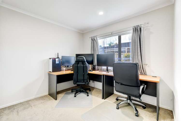 8 Avonglen Court Wattle Downs_17