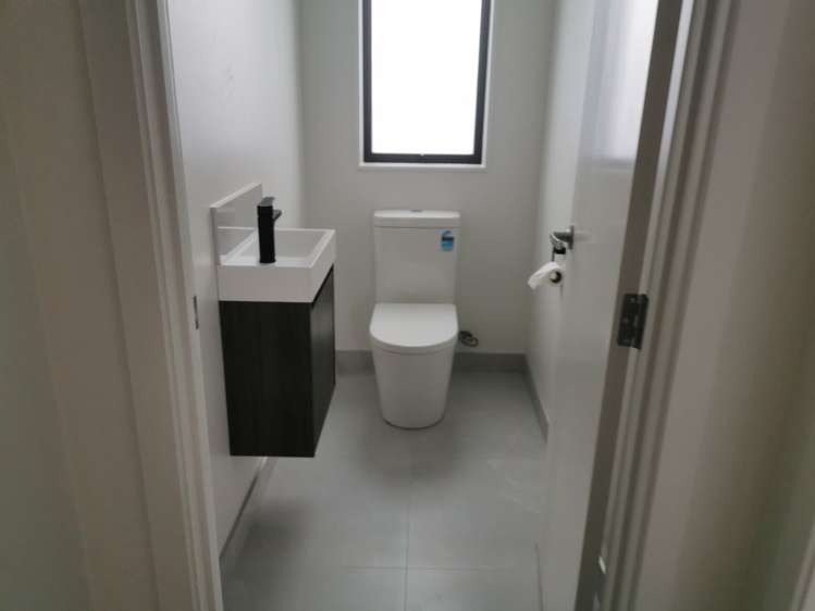 36 Trewern Avenue Chartwell_5