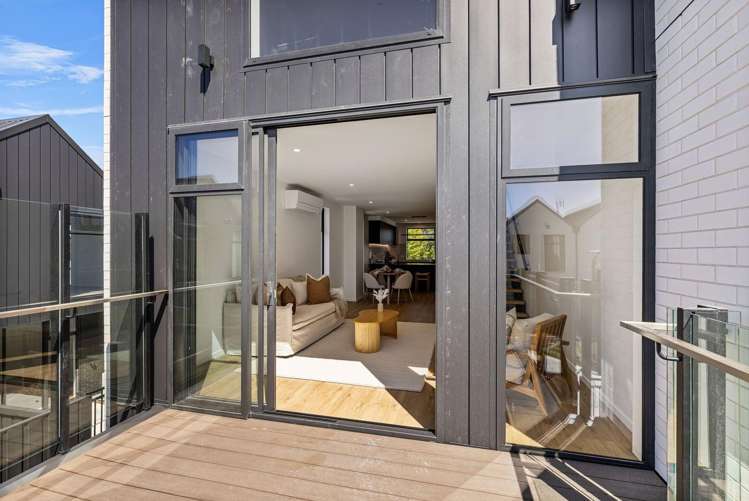 2/11 Donald Place St. Albans_16