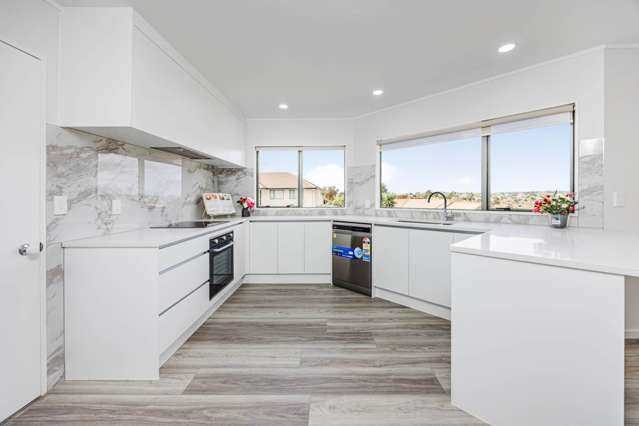 2/14 Kells Place Botany Downs_2