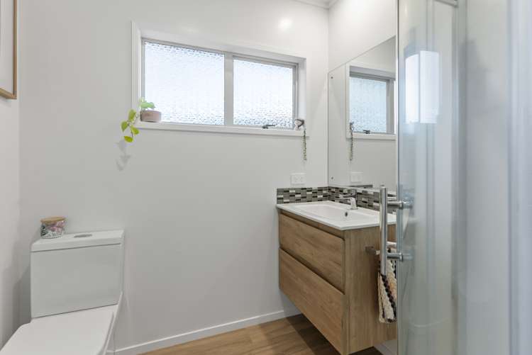 29 Malvina Place Bucklands Beach_11