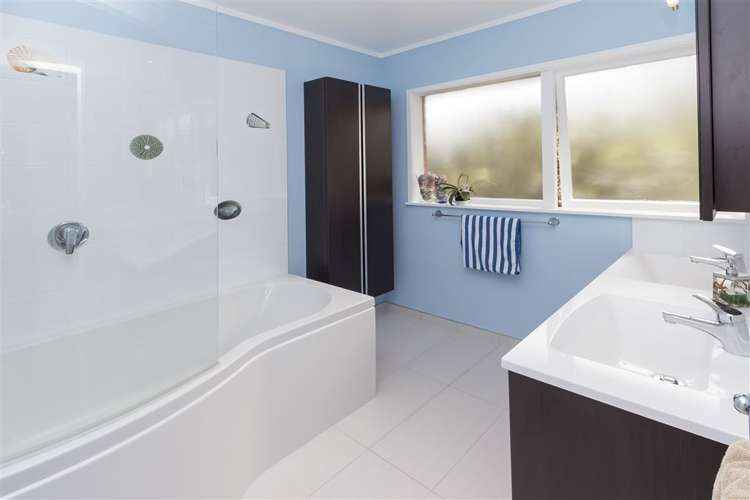 17 Bacot Place Howick_15