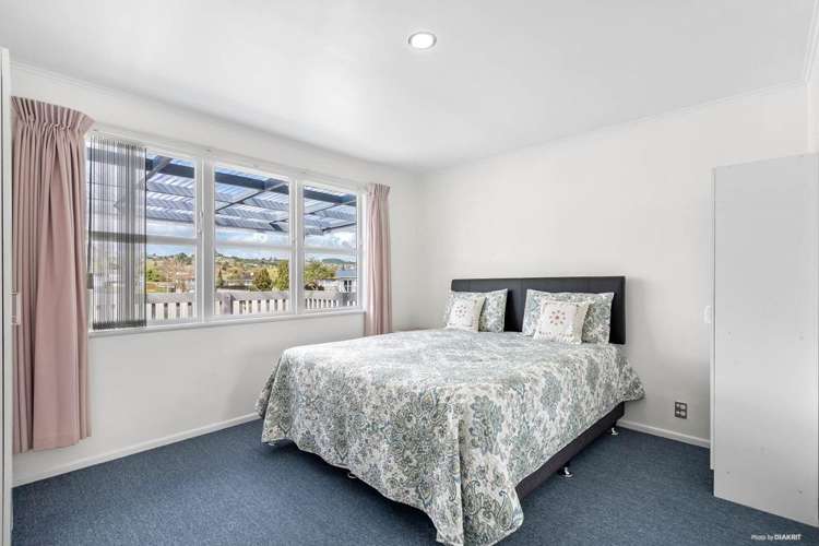 43 President Avenue Papakura_10