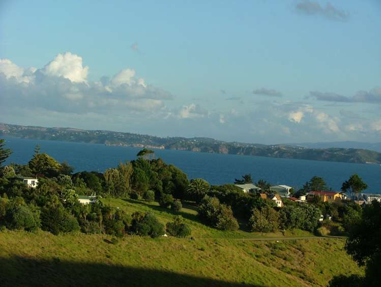 41 Ocean View Crescent Rakino Island_5