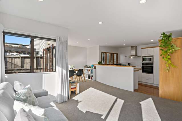 2/13 Waiatarua Road Remuera_2