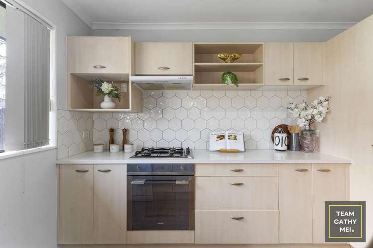 34 Bruce Pulman Drive Takanini_13