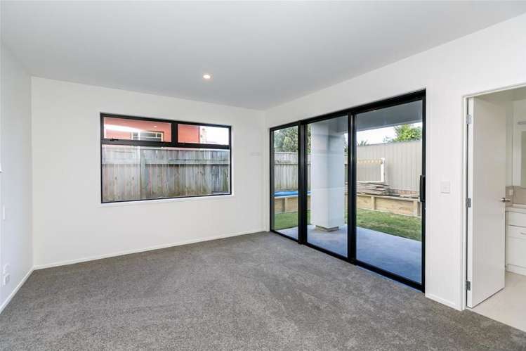 39 Buller Street New Plymouth Central_14