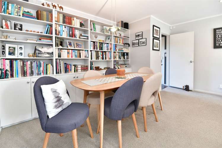 2/3 Marie Avenue Red Beach_9