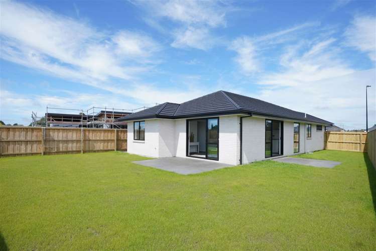 7 Jasmine Street Woodend_16