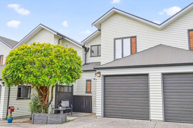 10/11 The Avenue Albany_13