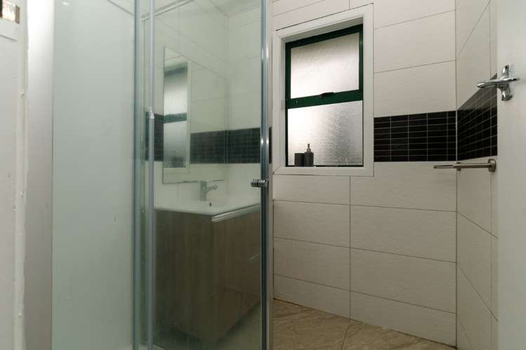 12a Everitt Road Otara_7