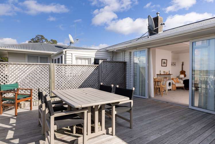 50c Oxford Street Te Puke_13