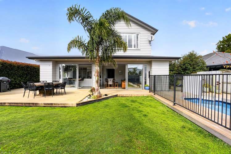 6 Giarni Place Karaka_19