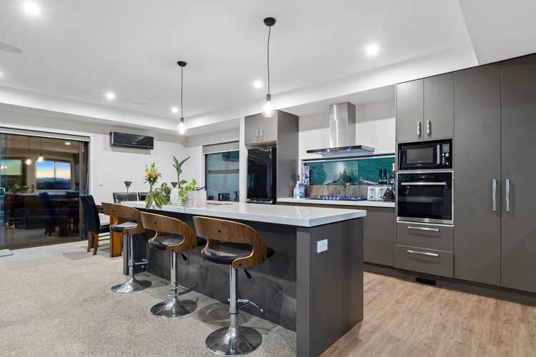 266 Ballintoy Park Drive Welcome Bay_7