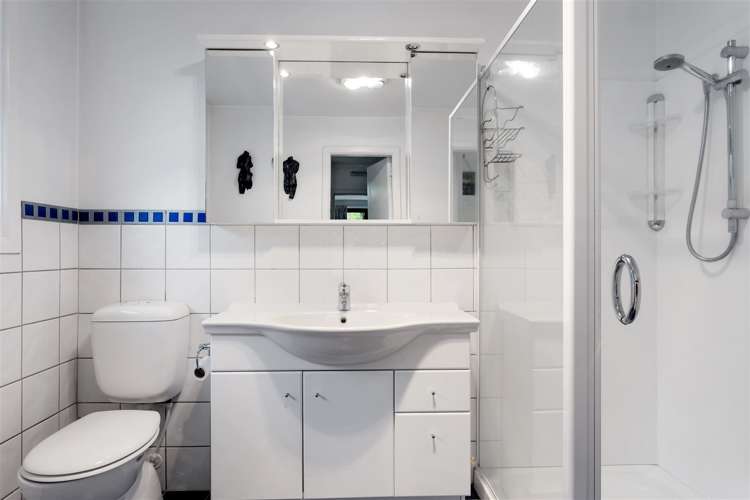 56 Crofton Road Harewood_14