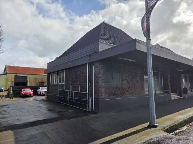 323 Broadway Stratford_3