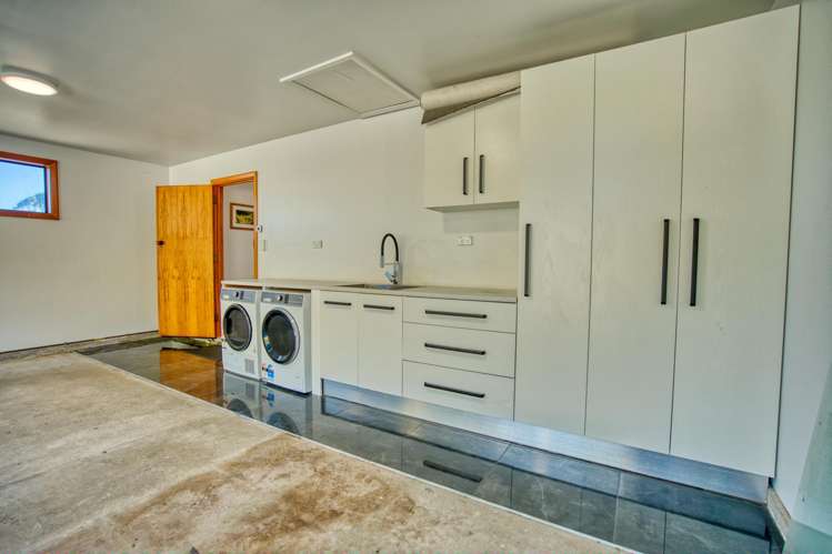 169 Coulson Road Paroa_26