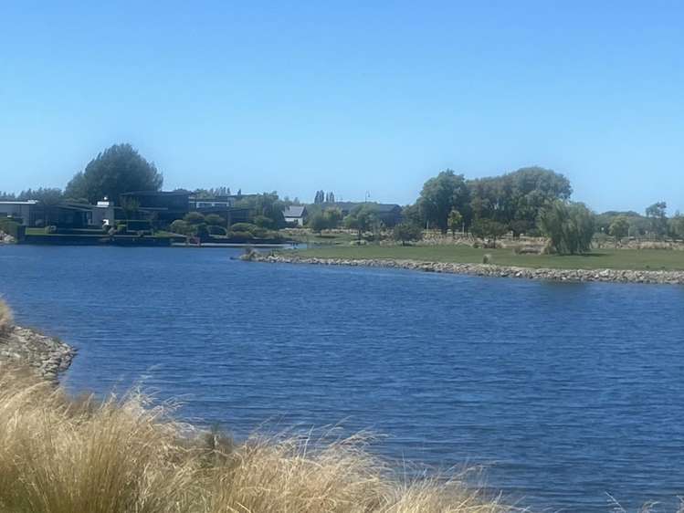 22 Bridgewater Quay Lake Hood_1